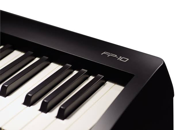 Piano Digital Roland FP10 Bluetooth 88 teclas.